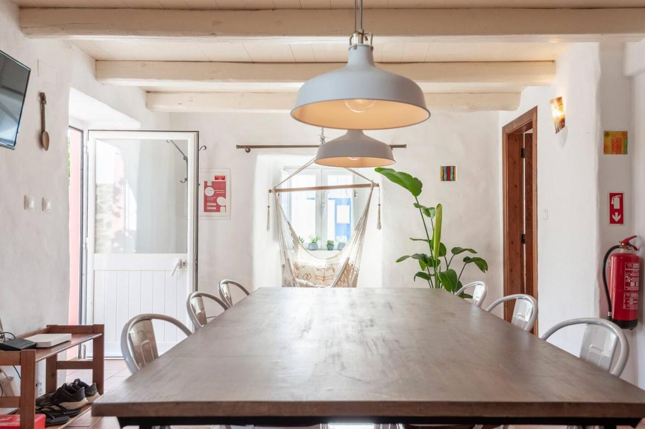 فيلا Oliveira Surf House Ericeira Santo Isidoro المظهر الخارجي الصورة