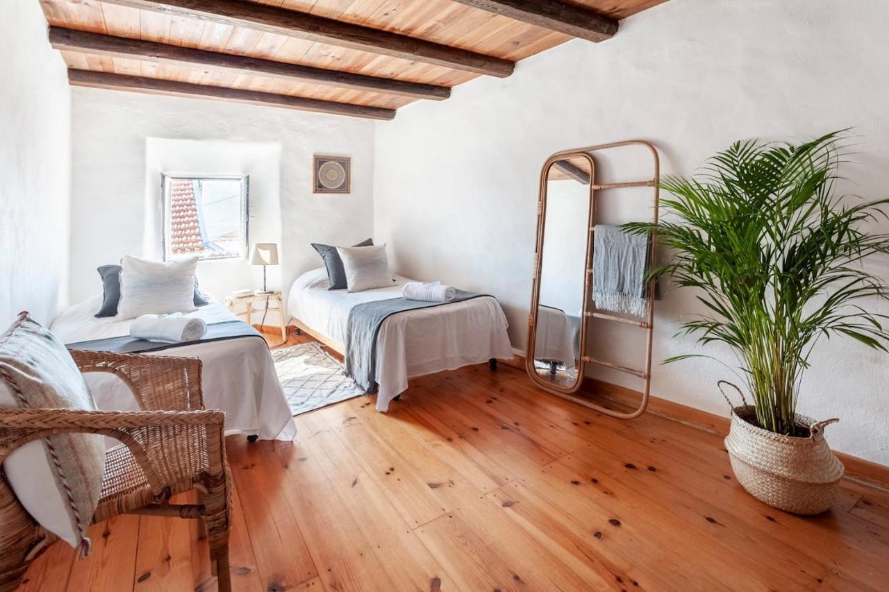 فيلا Oliveira Surf House Ericeira Santo Isidoro المظهر الخارجي الصورة