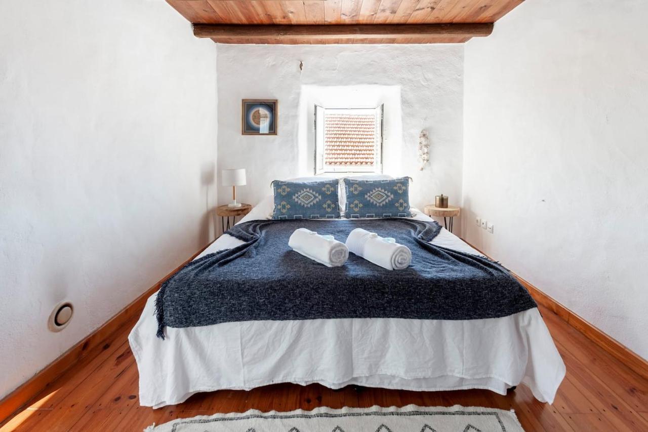 فيلا Oliveira Surf House Ericeira Santo Isidoro المظهر الخارجي الصورة