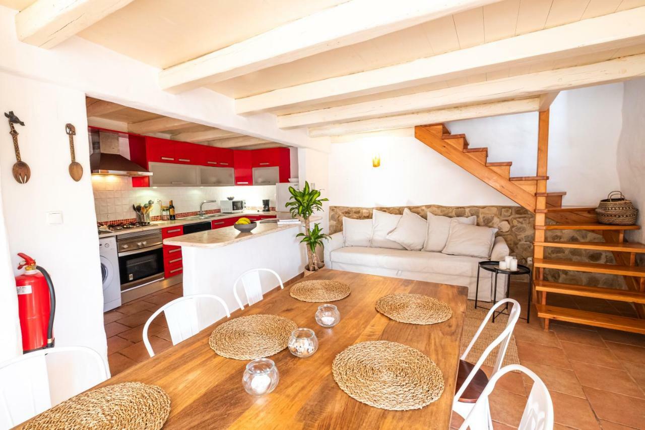 فيلا Oliveira Surf House Ericeira Santo Isidoro المظهر الخارجي الصورة